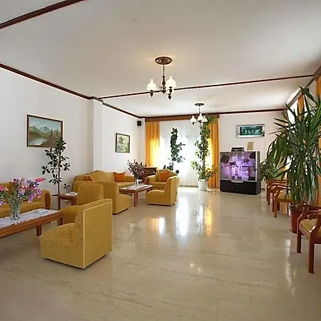 Paradise 3* Skiathos